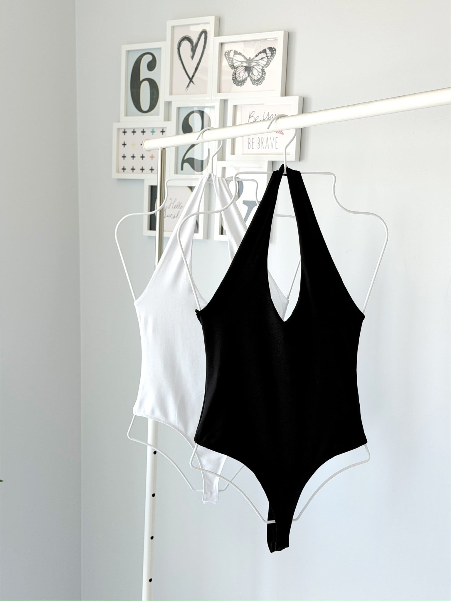 HALTER YAKA BODYSUIT