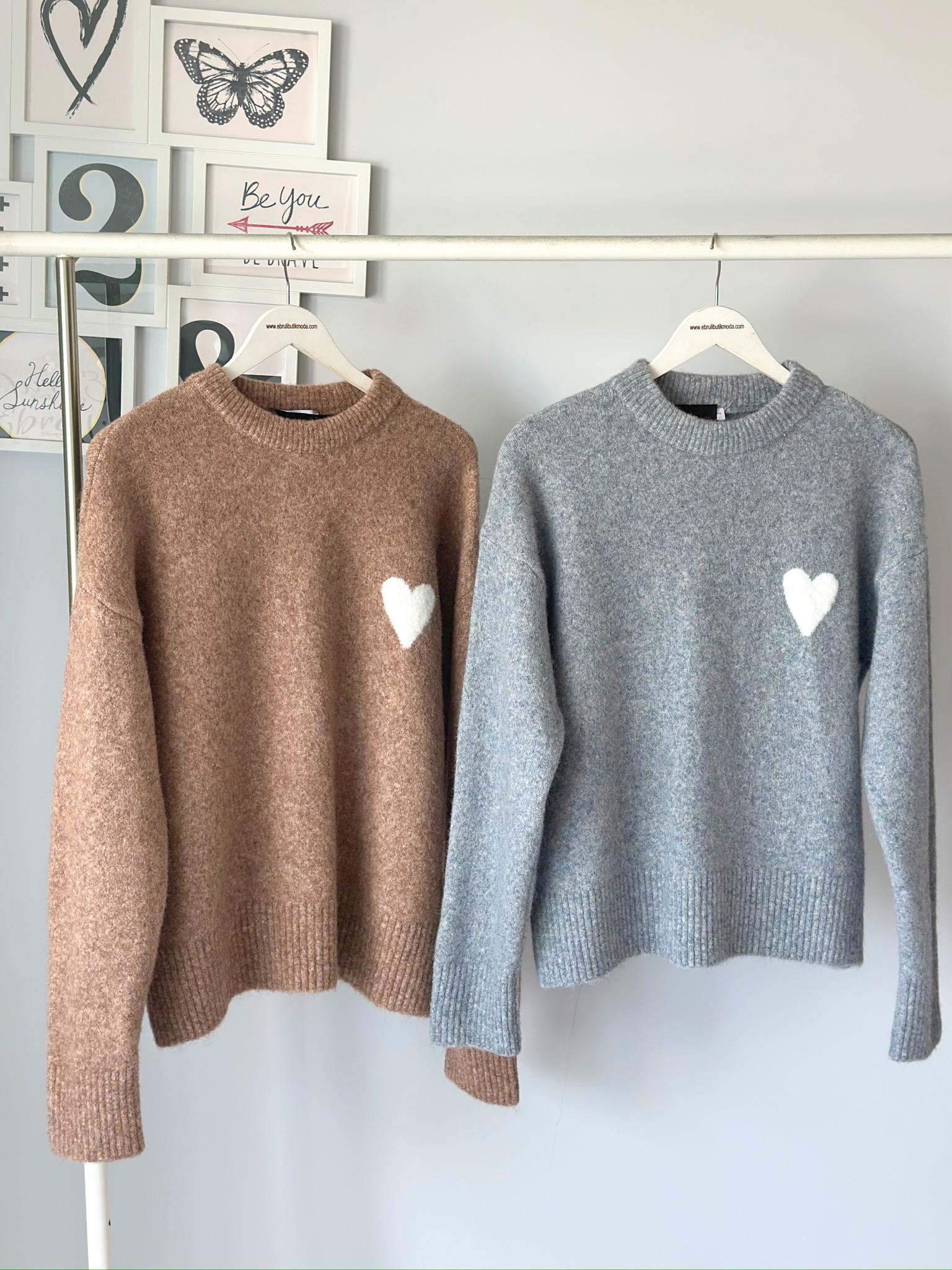 KALPLİ TRİKO KAZAK