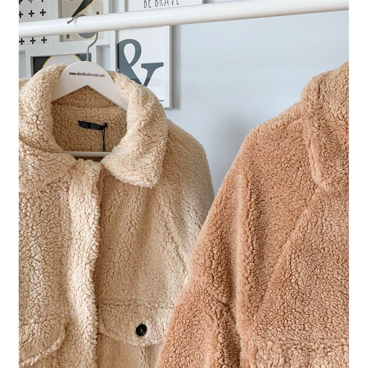 KAPAK CEPLİ PELUŞ MONT