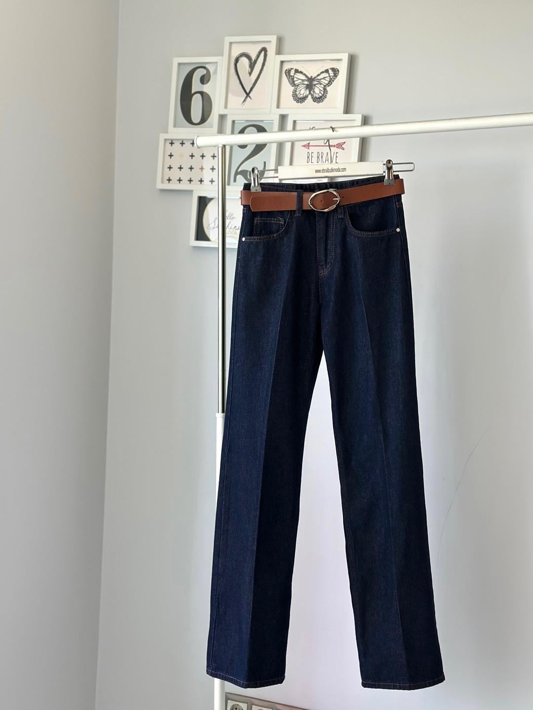 KEMERLİ DARK BLUE JEAN