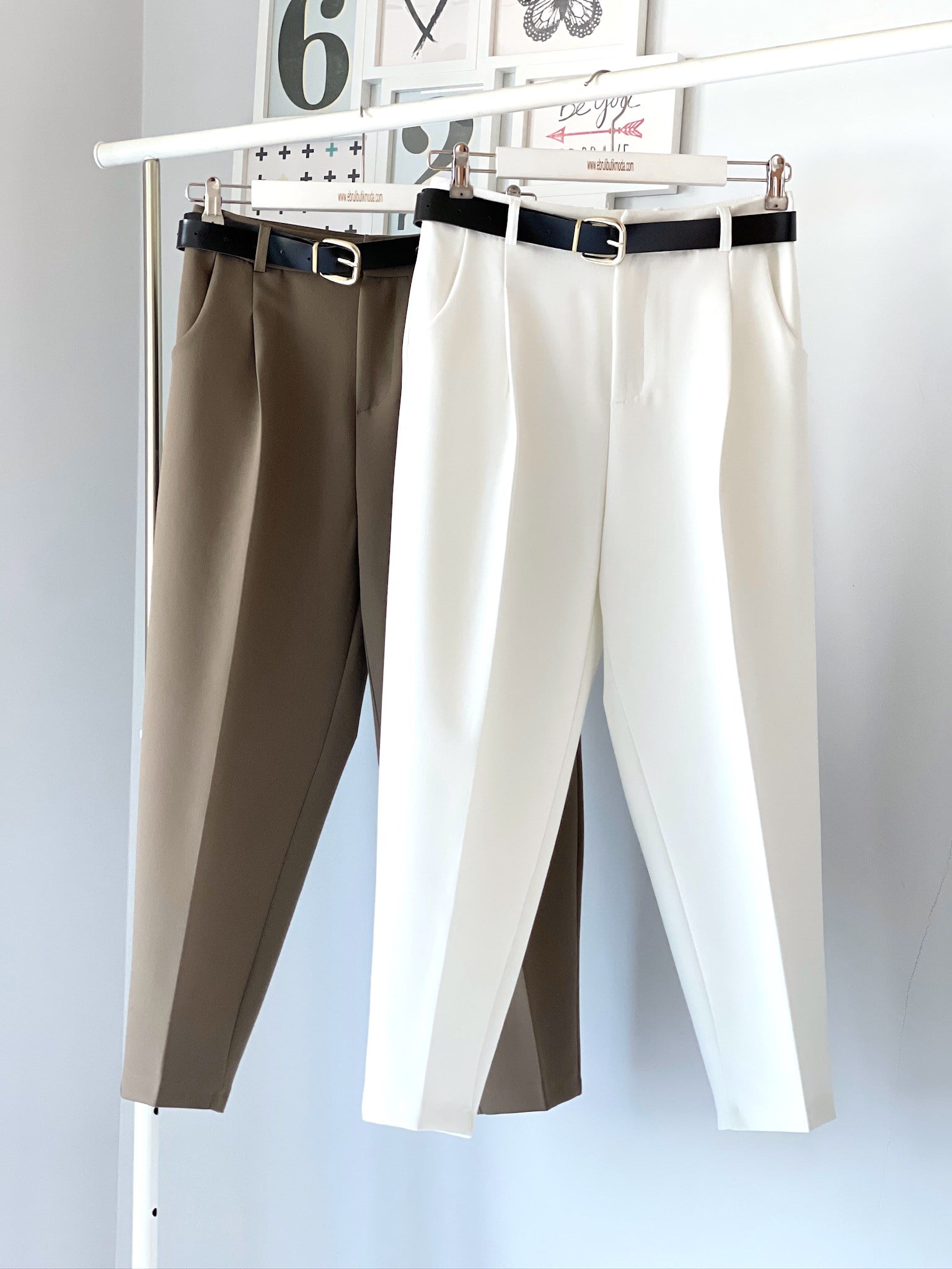 KEMERLİ FİT PANTOLON