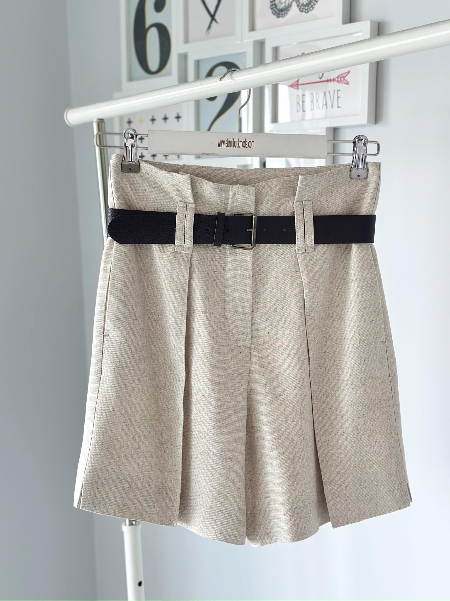 KEMERLİ KETEN ŞORT