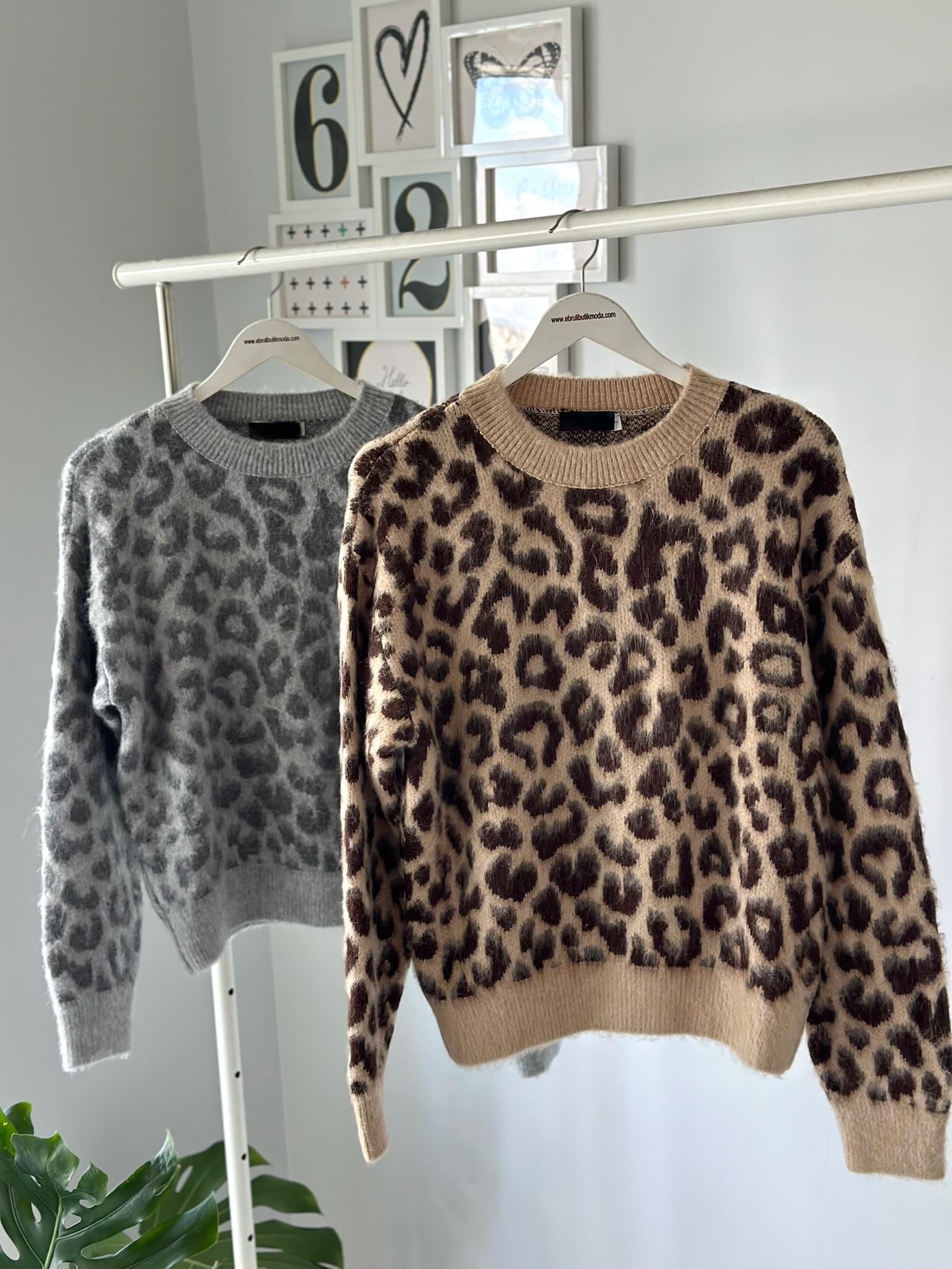 LEOPAR DESEN ŞARDONLU KAZAK