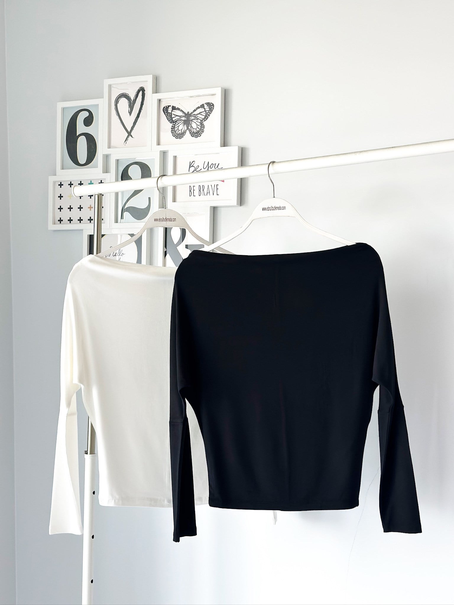 MODAL TEK OMZU DÜŞÜK BLUZ