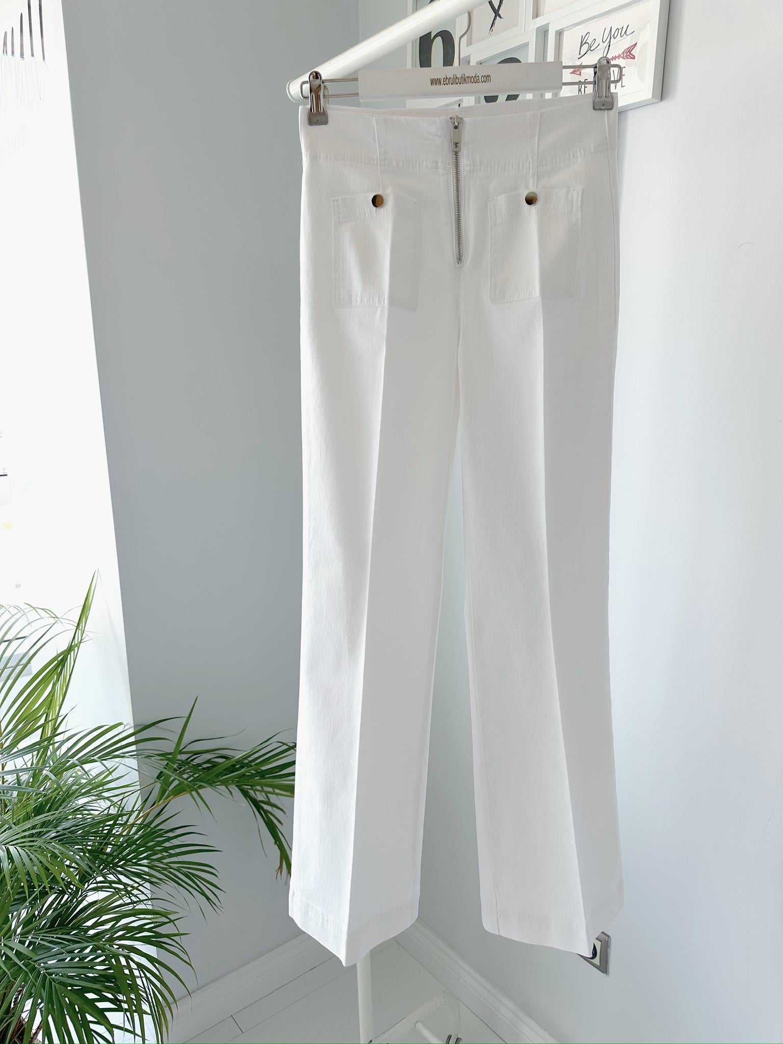 ÖNDEN CEPLİ WİDE LEG BEYAZ JEAN