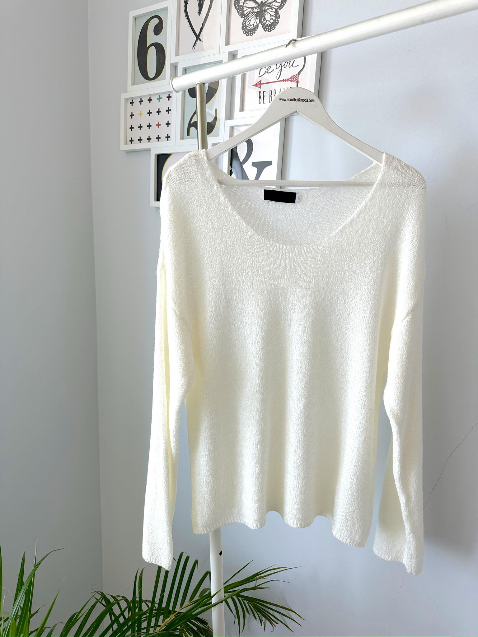 OVAL YUMUŞAK DOKULU TRİKO