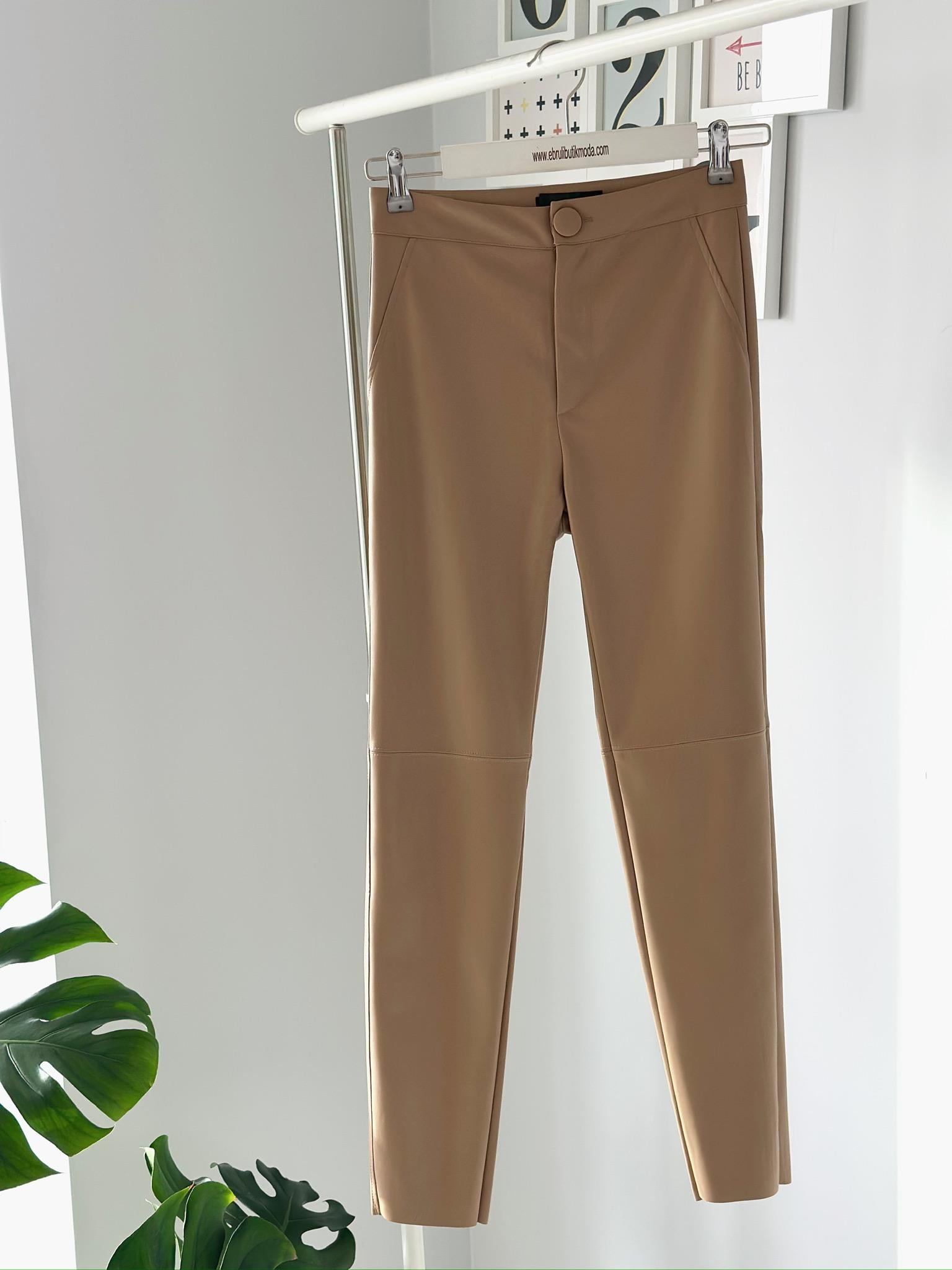 PARÇALI DERİ PANTOLON