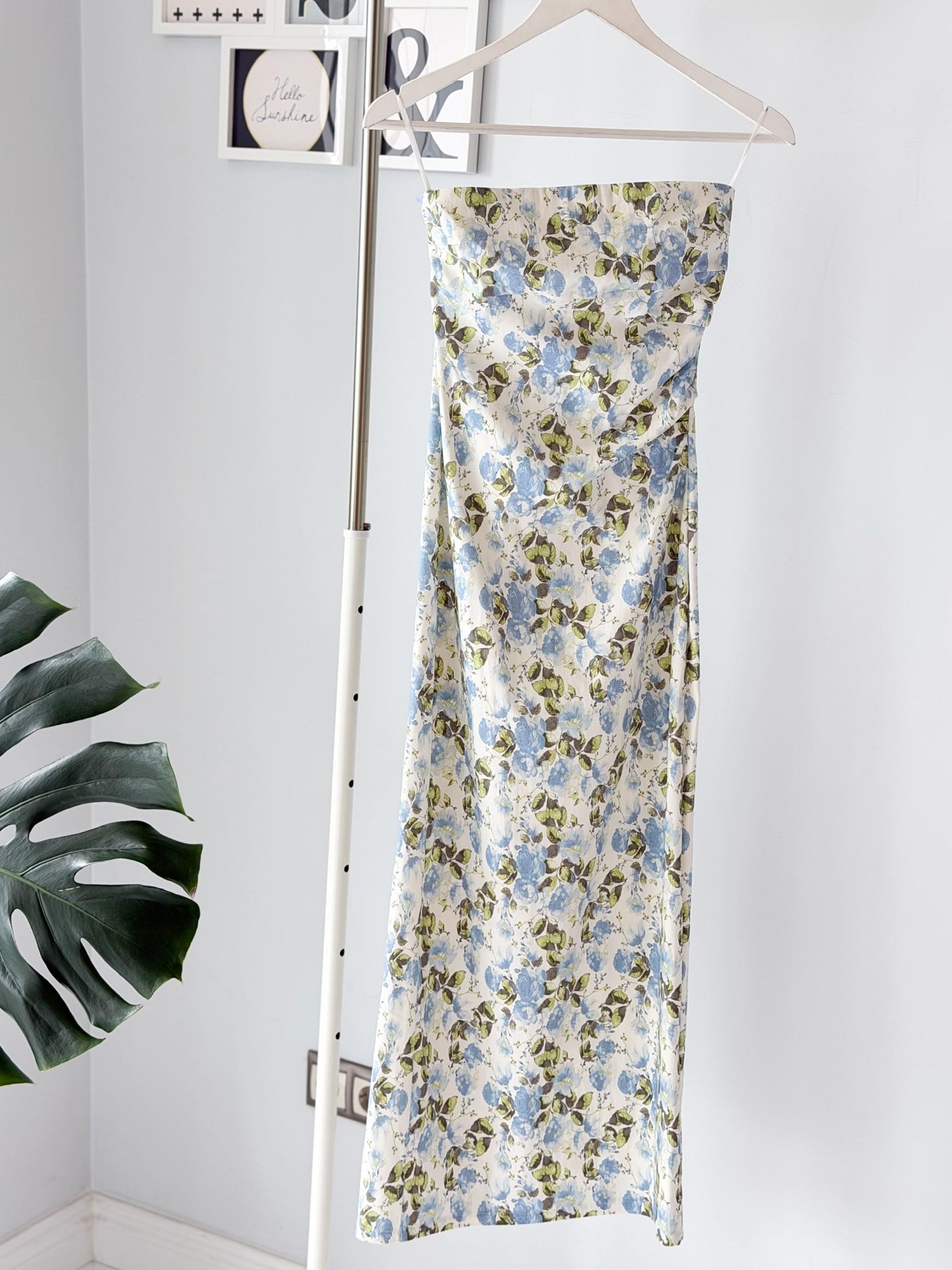 STRAPLEZ FLORAL ELBİSE
