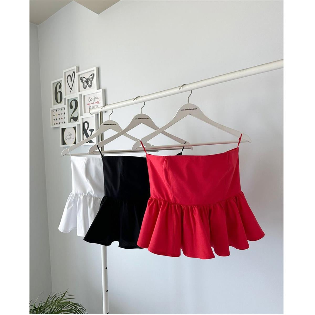 STRAPLEZ PEPLUM BLUZ