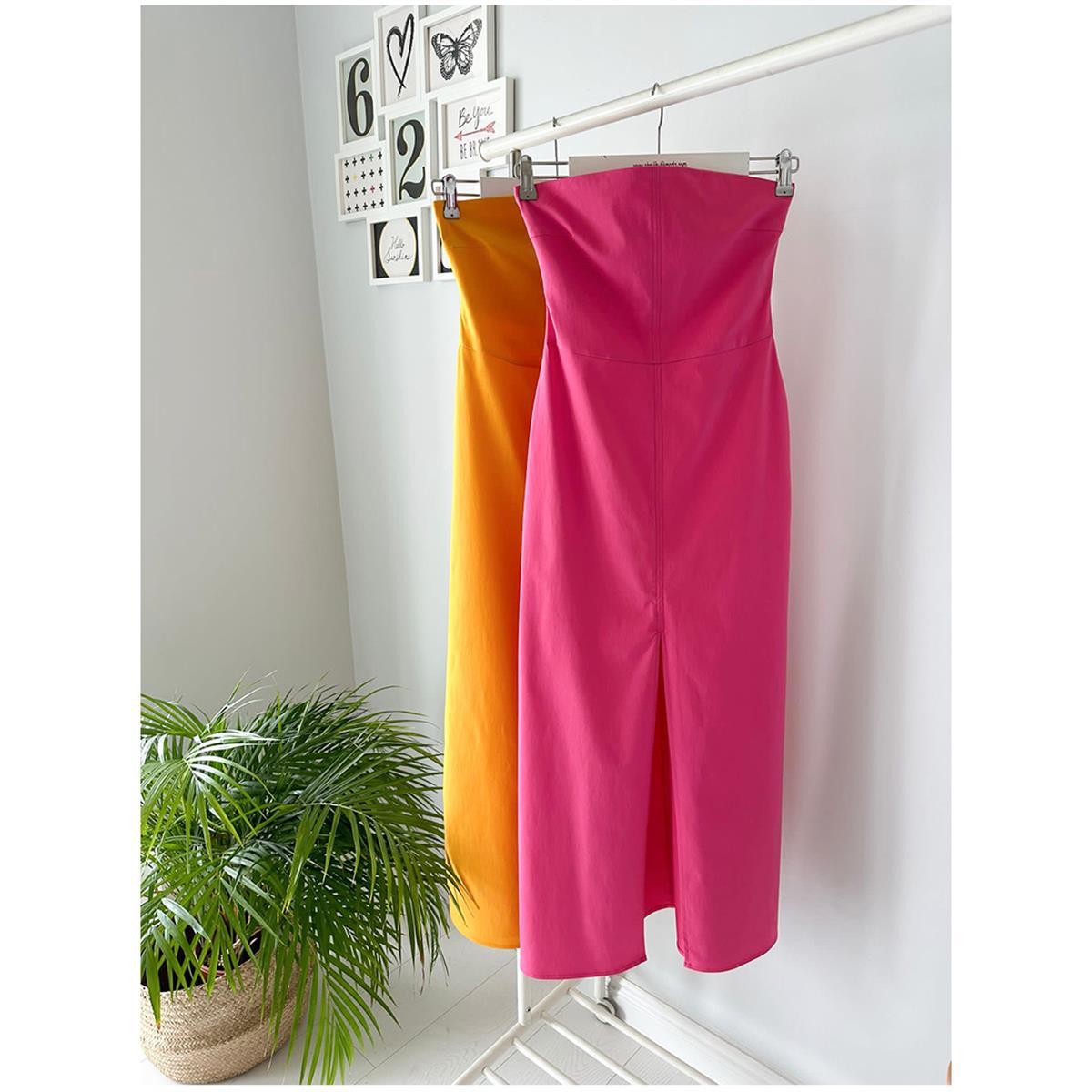 STRAPLEZ YIRTMAÇLI ELBİSE