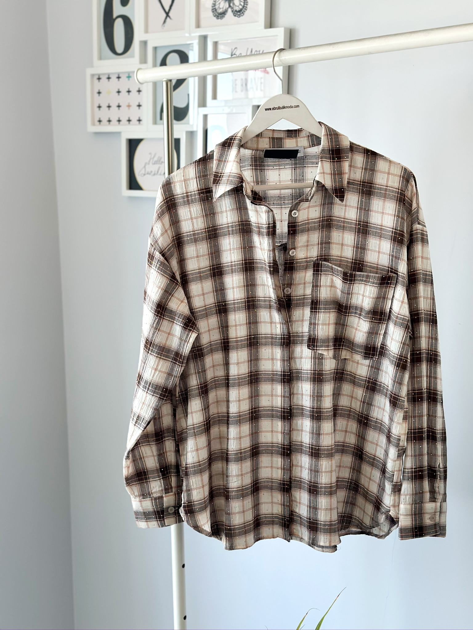 TAŞLI EKOSE DESEN GÖMLEK