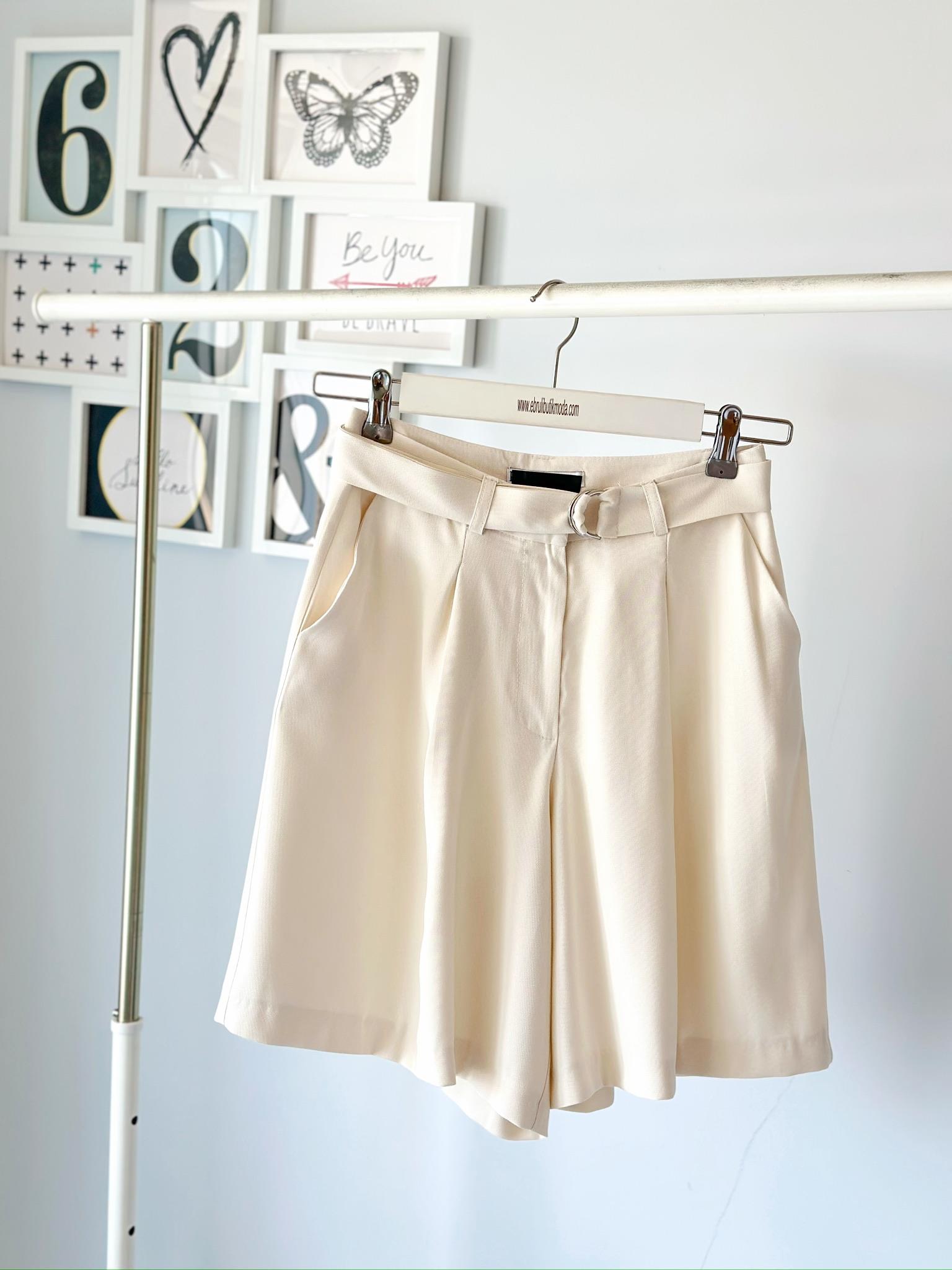 TENSEL KEMERLİ ŞORT