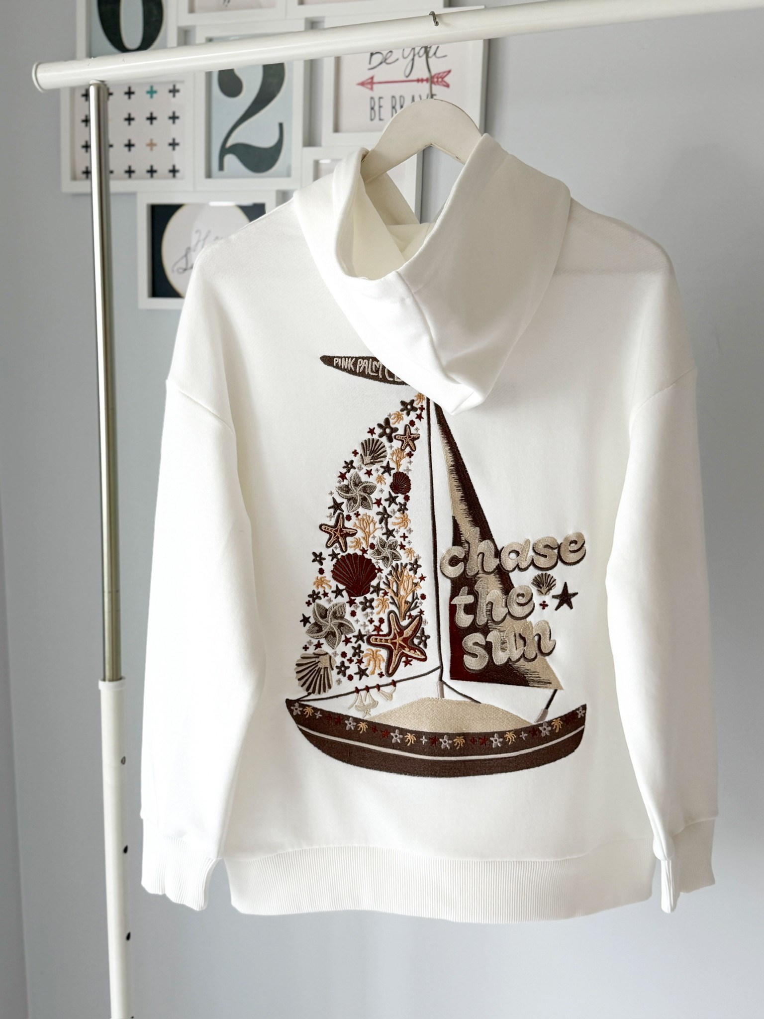 YELKEN NAKIŞLI SWEATSHIRT