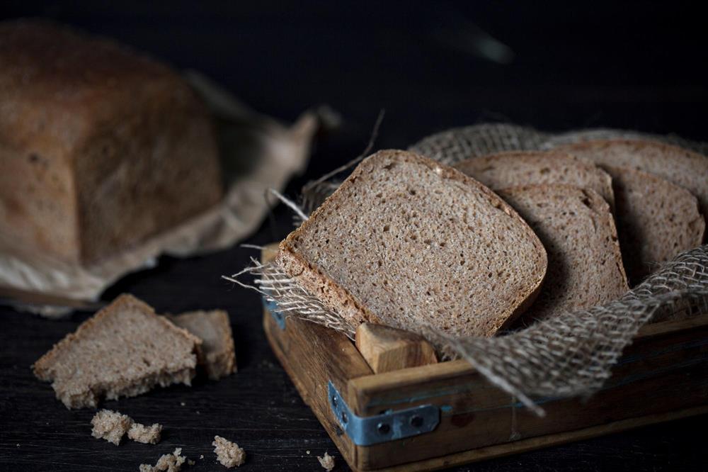 240 DERECE SİYEZ EKMEK 700GR.
