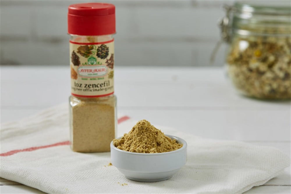 A.KAUR ZENCEFİL TOZ ŞİŞE 40GR      