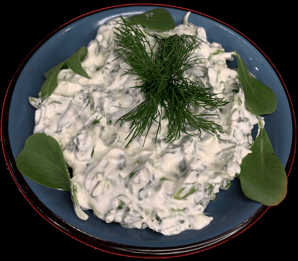 SEMİZOTU SALATASI