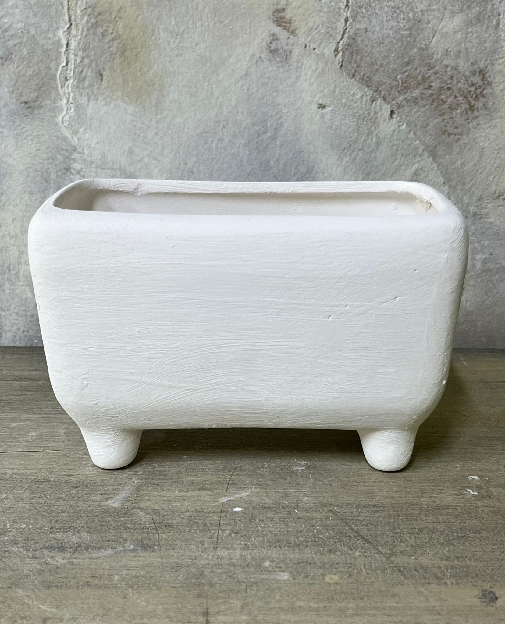 4 AYAKLI DİKDÖRTGEN SAKSI 18X12 CM