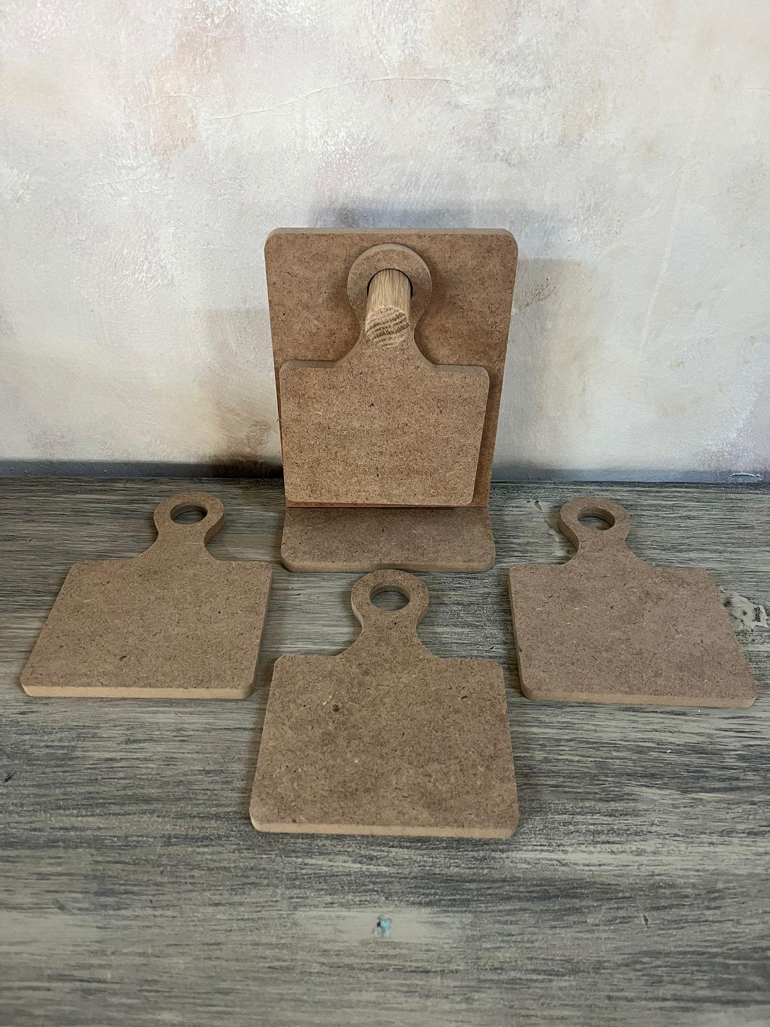 4'LÜ KÜÇÜK BOY STANDLI SUNUMLUK 17X10 CM