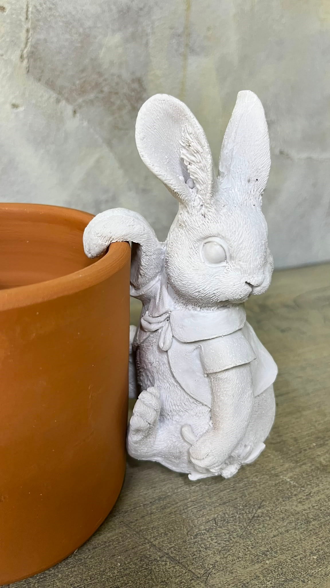 ASILAN TAVŞAN 01 18 CM 