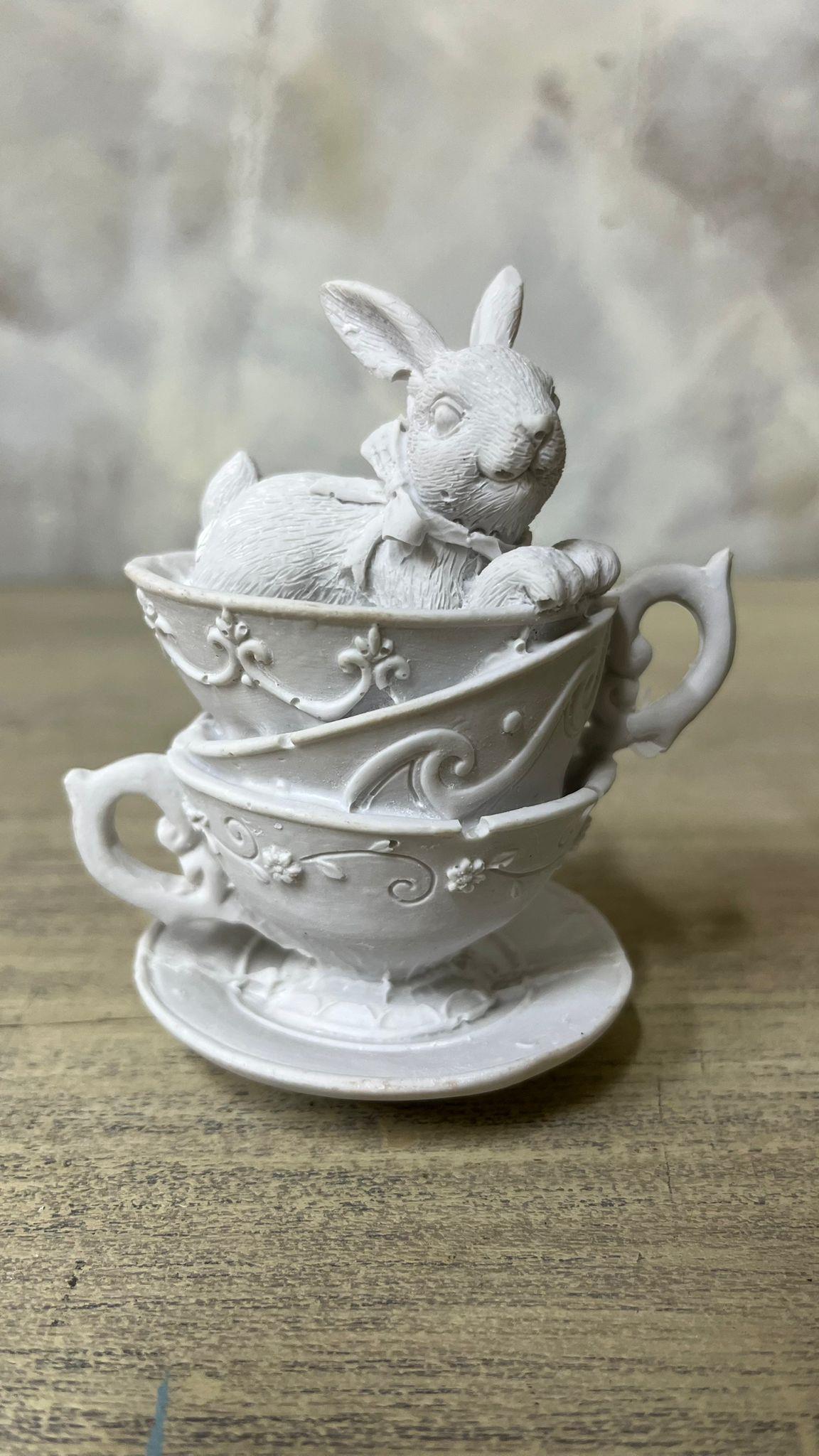 FİNCAN İÇİNDE YATAN TAVŞAN 10,5X7 CM