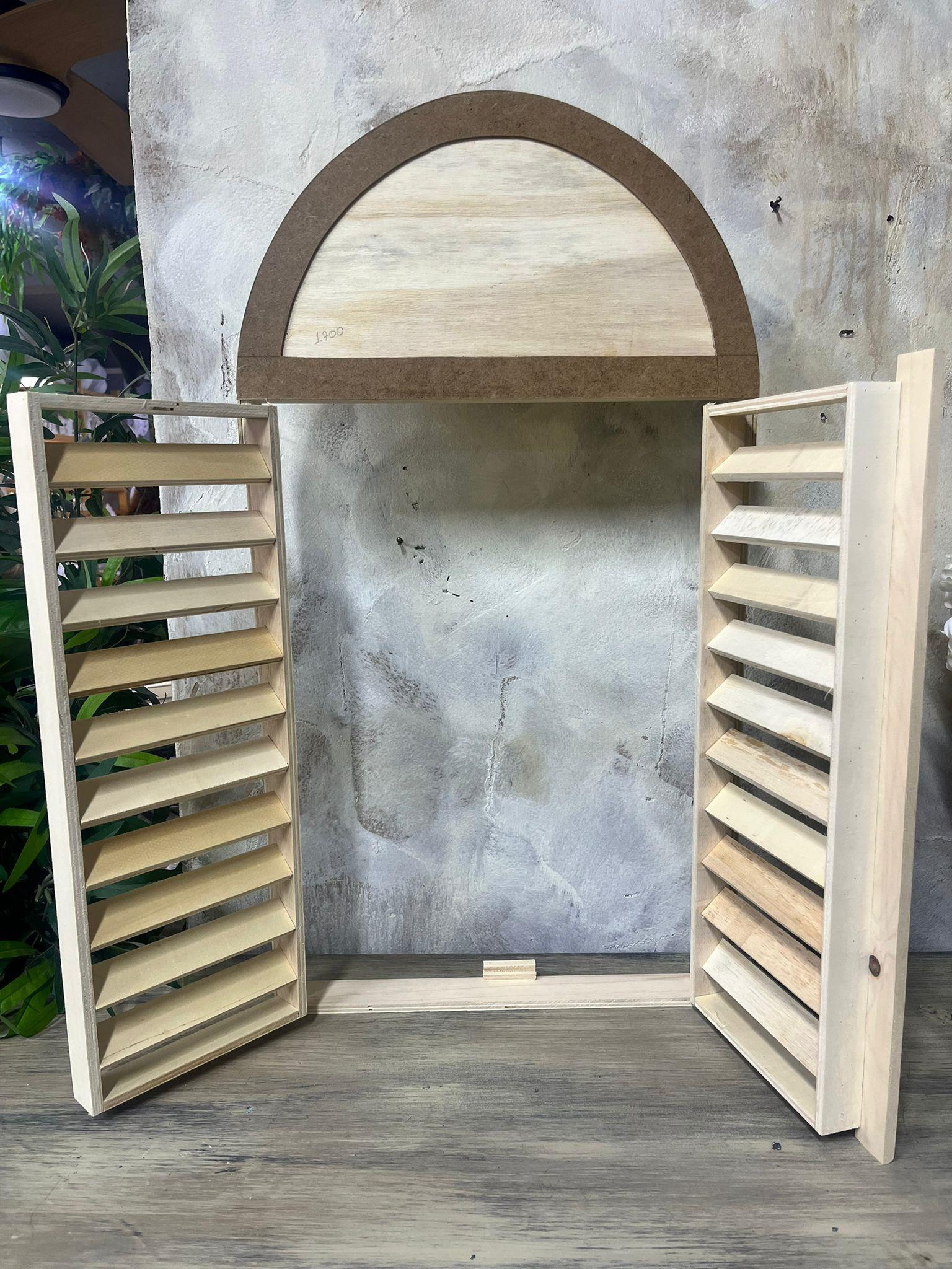 HŞAP PANCUR PENCERE 74,5X40 CM