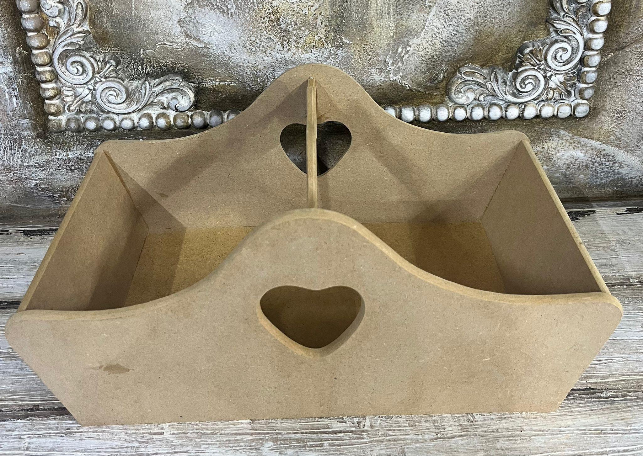 KALPLİ AHŞAP SEPET 38X18 CM