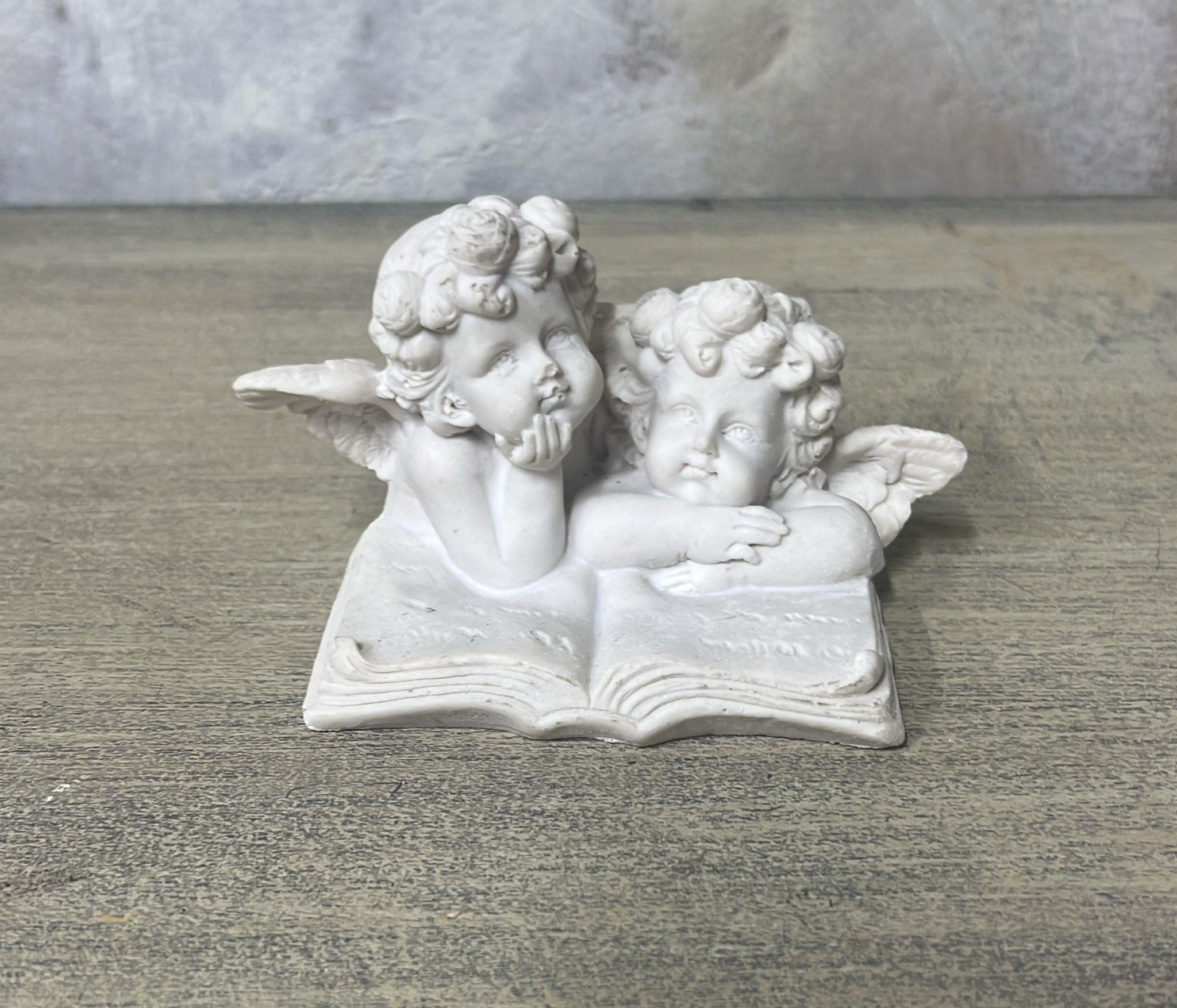 Kitap Okuyan Melekler 11 x 7 cm