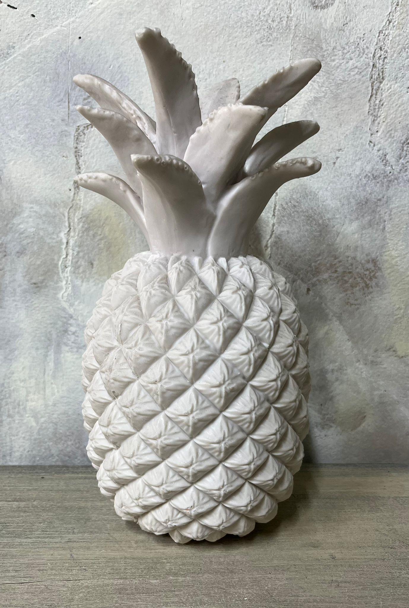 POLYESTER DİKENLİ ANANAS 29 x 18 cm