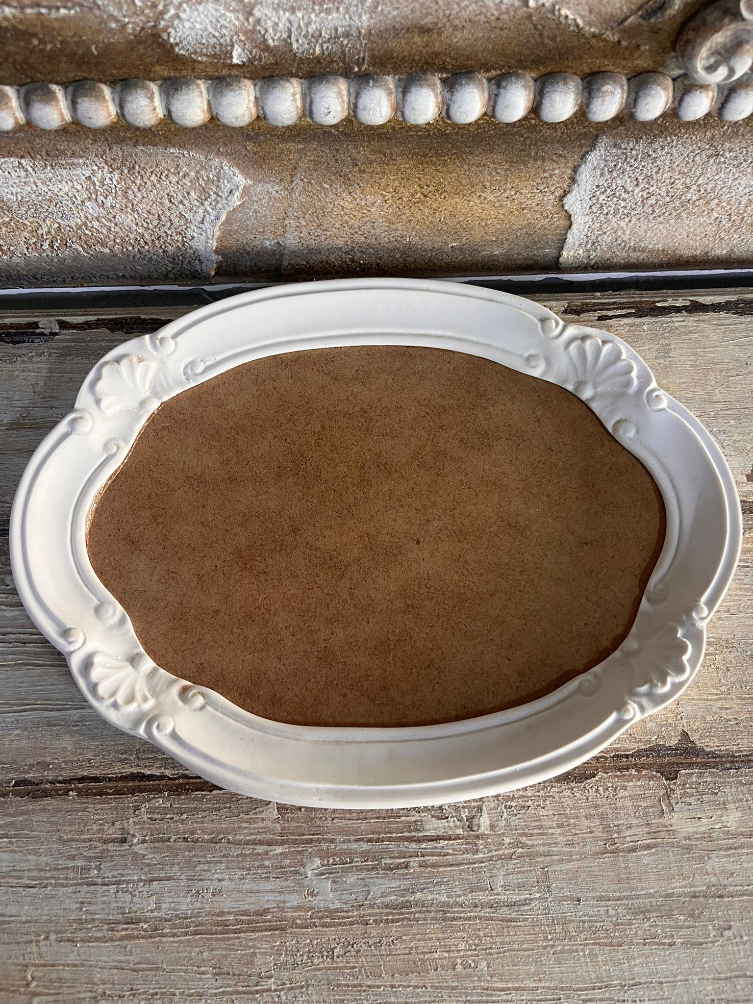 POLYESTER TEPSİ 1 29,5X22 CM