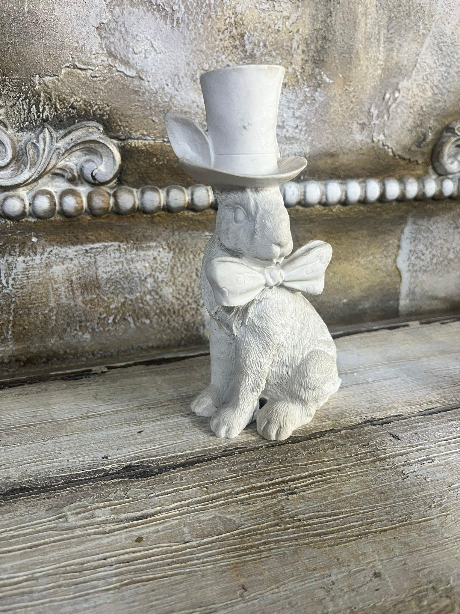 Şapkalı Tavşan 17X10 CM