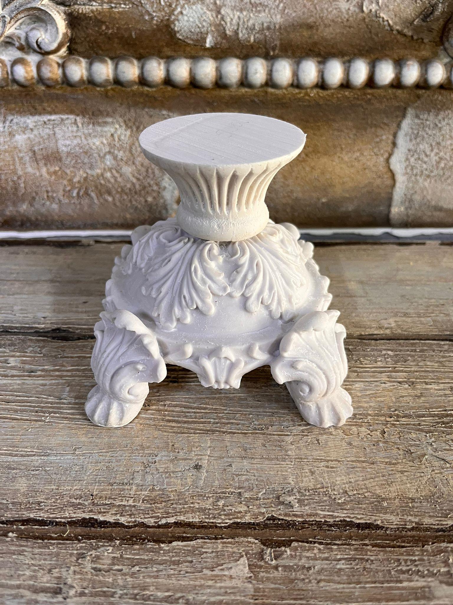 TIRNAKLI YÜKSEK AYAK 11X11 CM