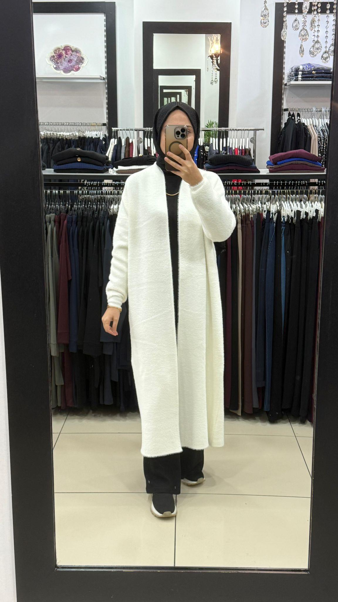 ANGORA HIRKA EKRU