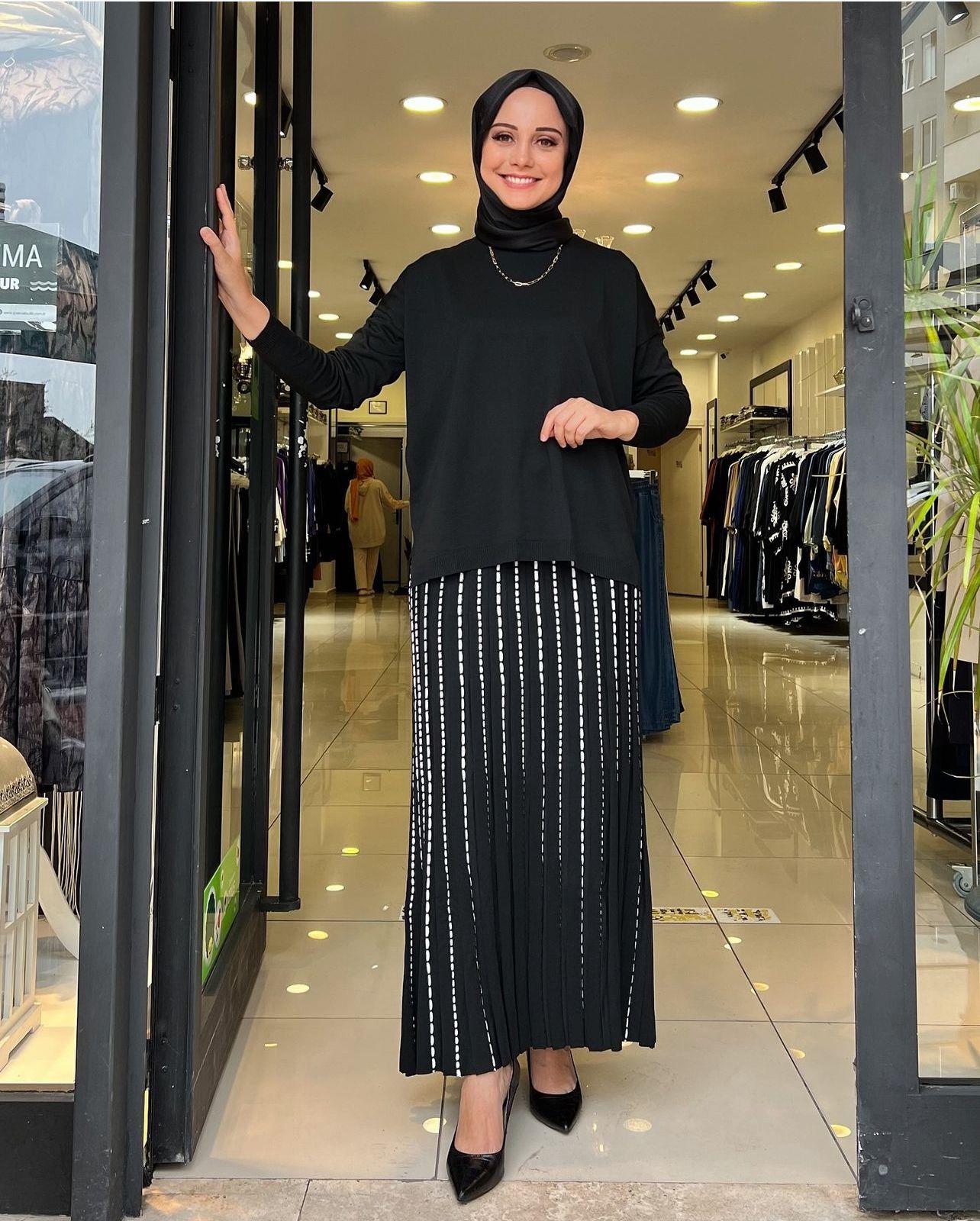 Takım etekli merserize kelebek siyah