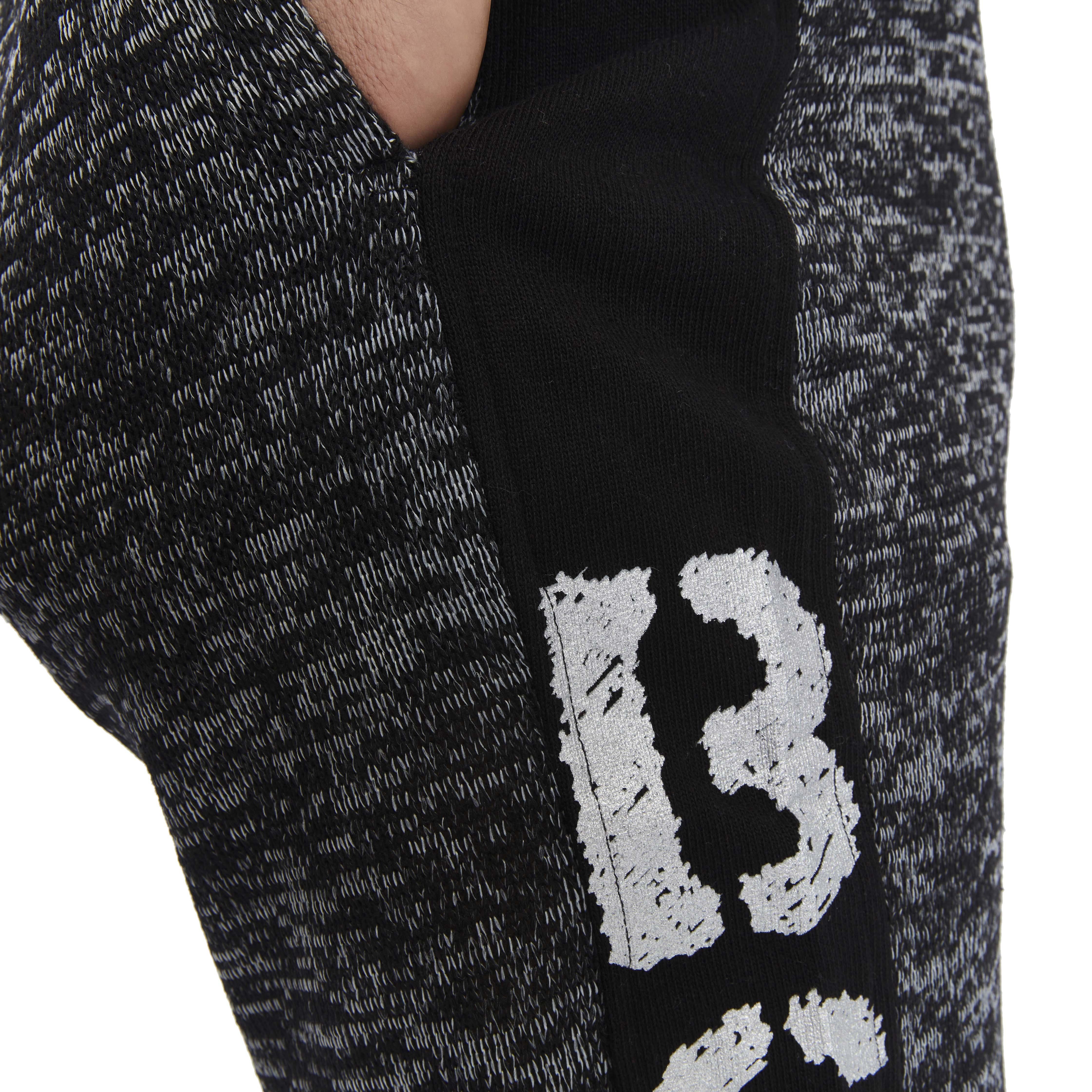 Tapered Fit Sweatpants