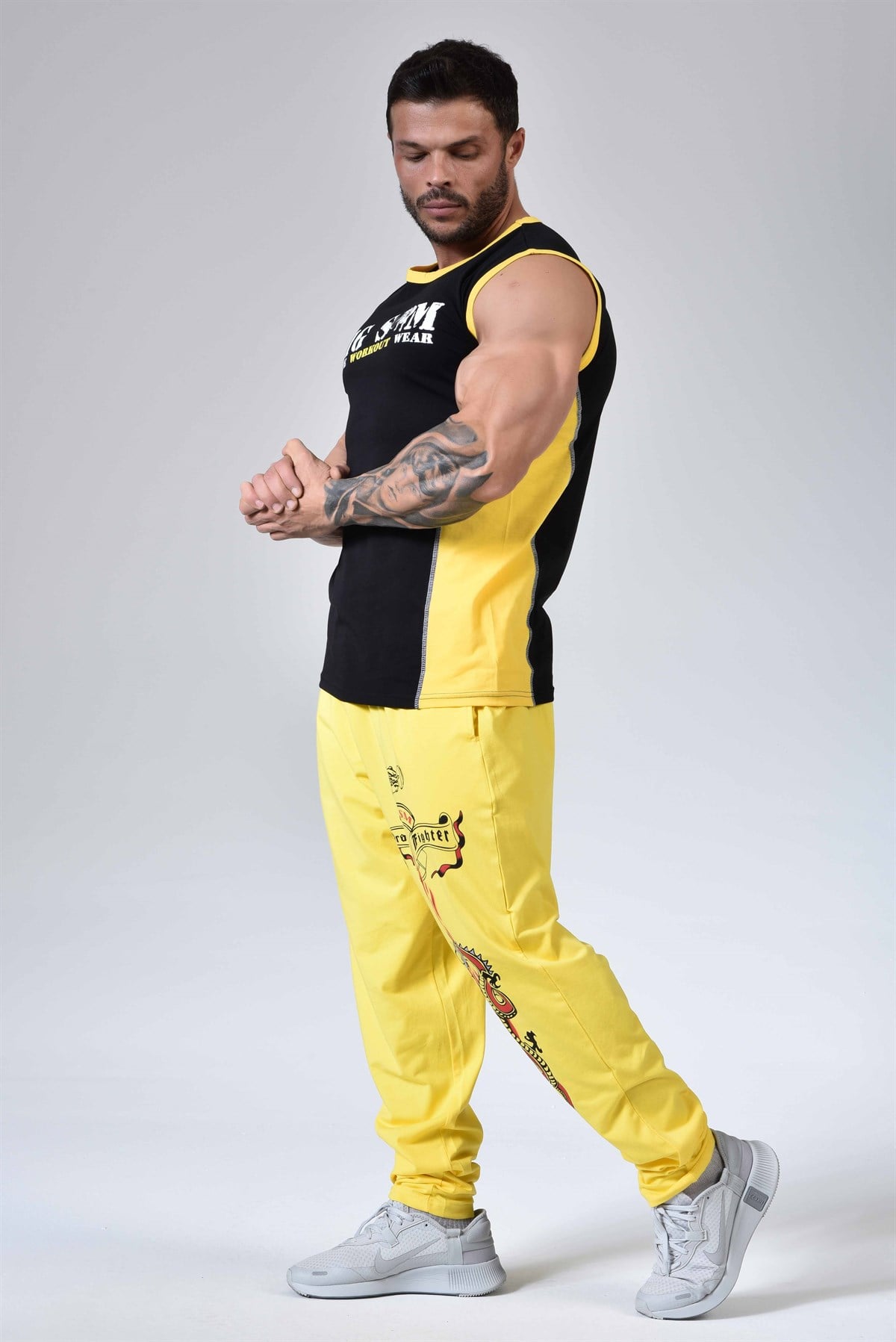 Baggy Dragon Gym Pants