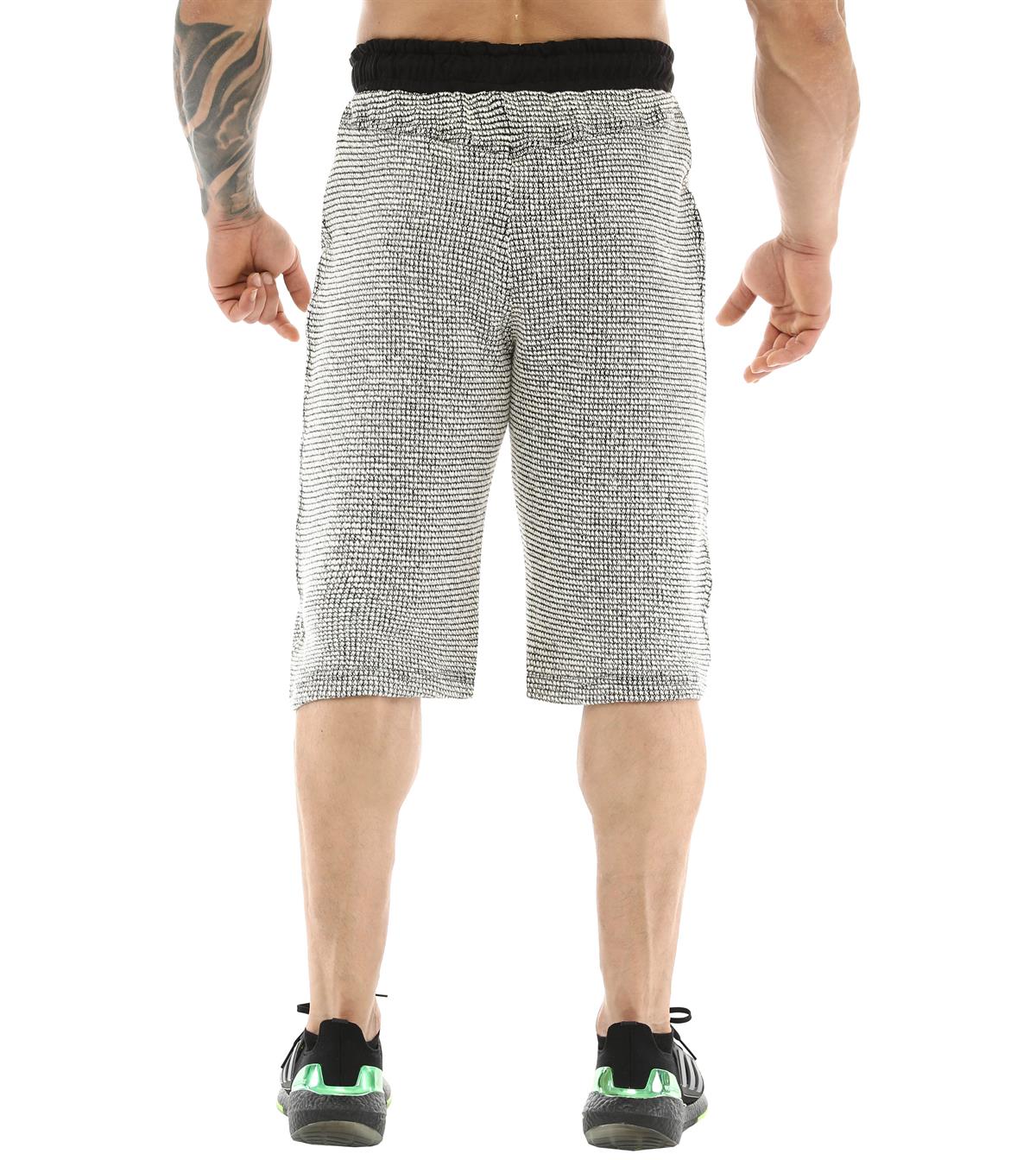 Textured Capri Shorts
