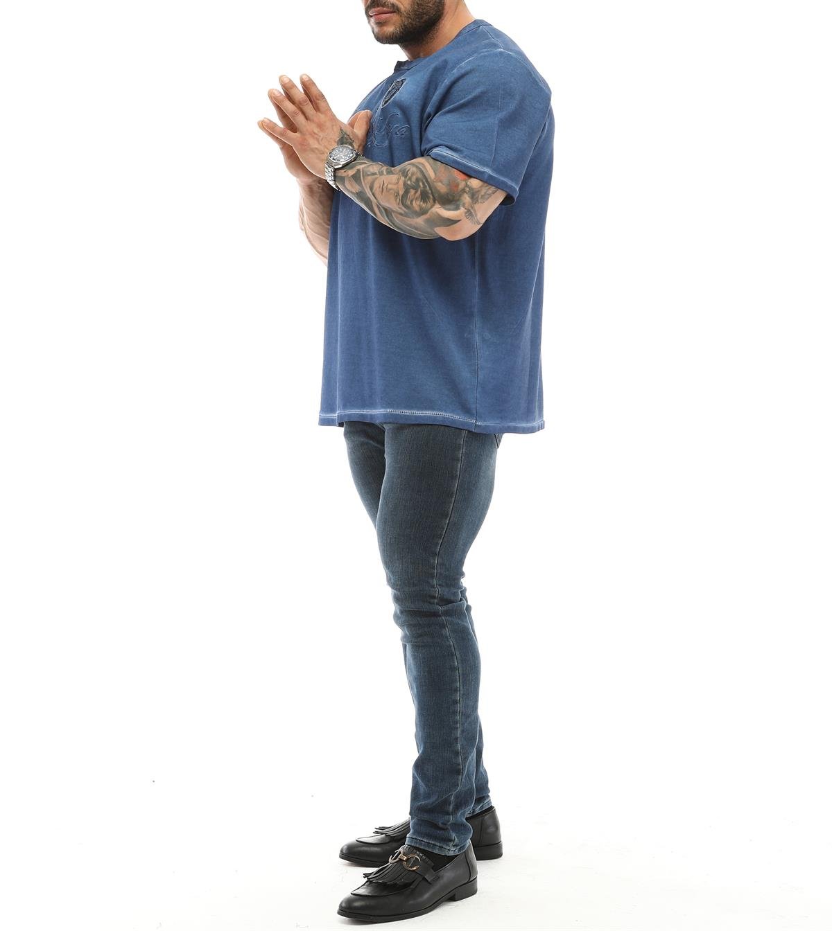 Mens Oversize Embroidered T-shirt