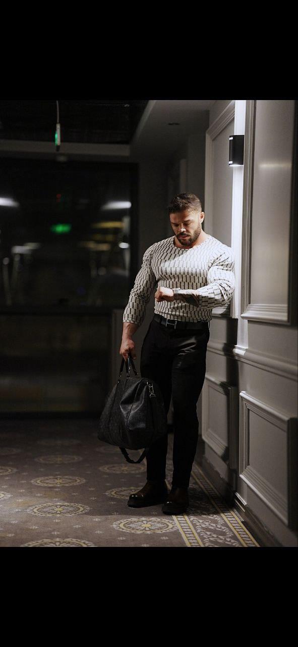 Mens Slim Fit Sweatshirt