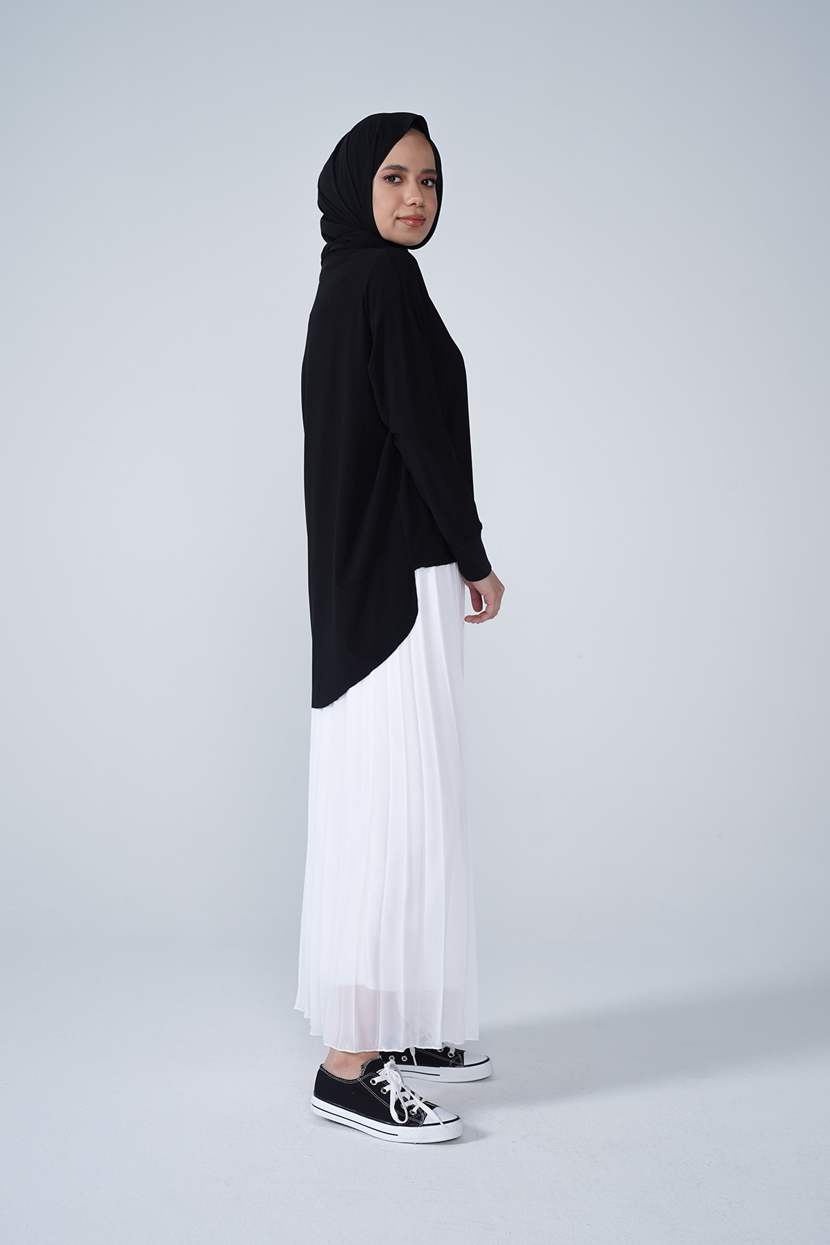 Asimetrik Kesim Sandy Bluz Siyah