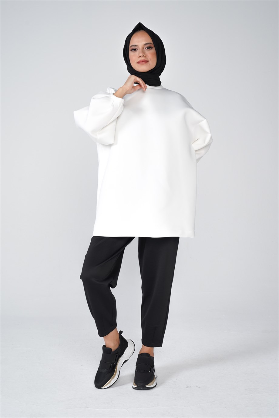 Scuba Kumaş Balon Kol Bisiklet Yaka Bubble Basic Tunik Beyaz