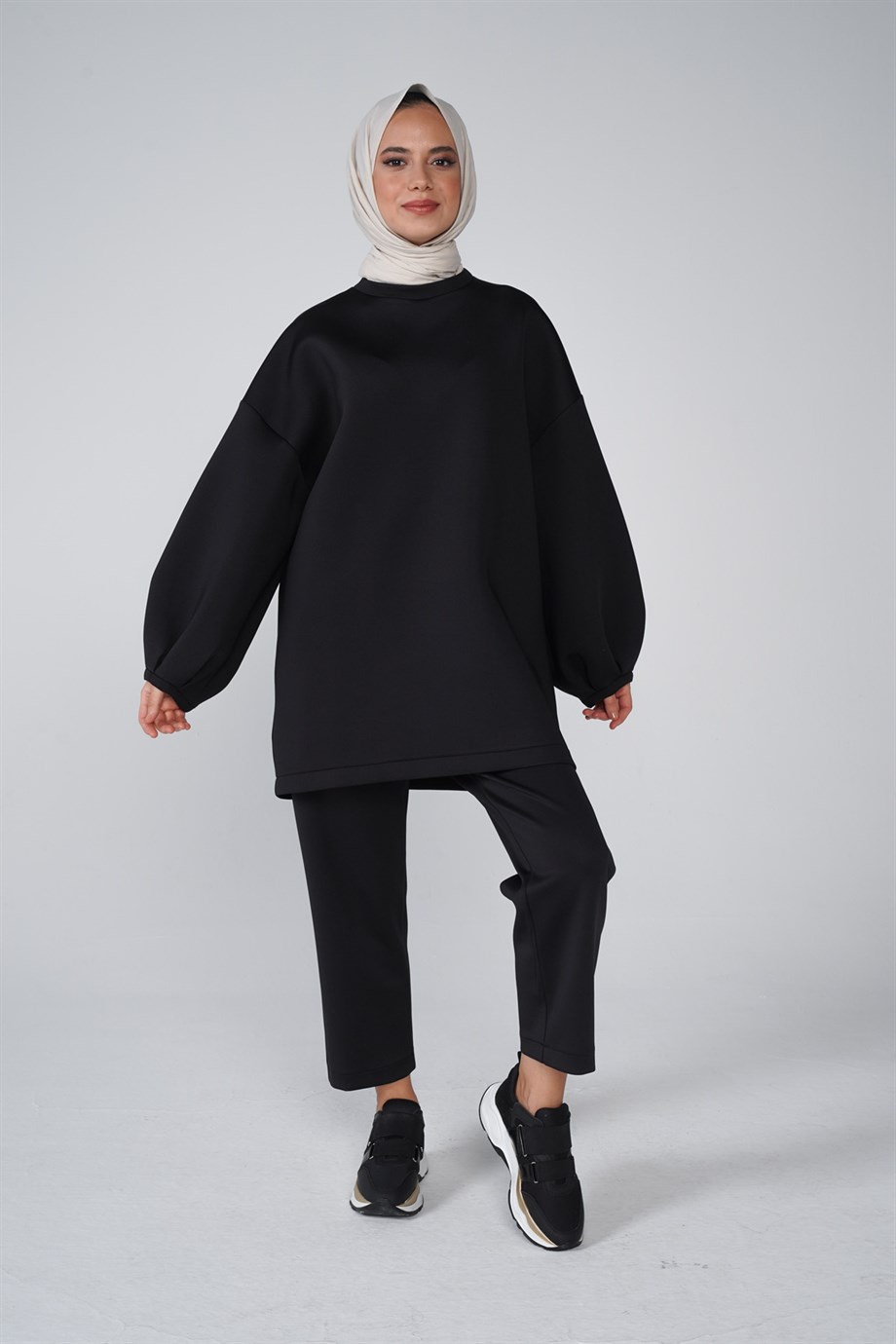 Scuba Kumaş Balon Kol Bisiklet Yaka Bubble Basic Tunik Siyah