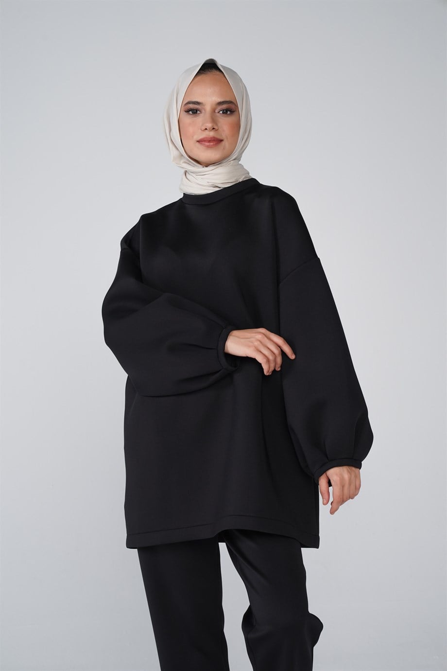 Scuba Kumaş Balon Kol Bisiklet Yaka Bubble Basic Tunik Siyah