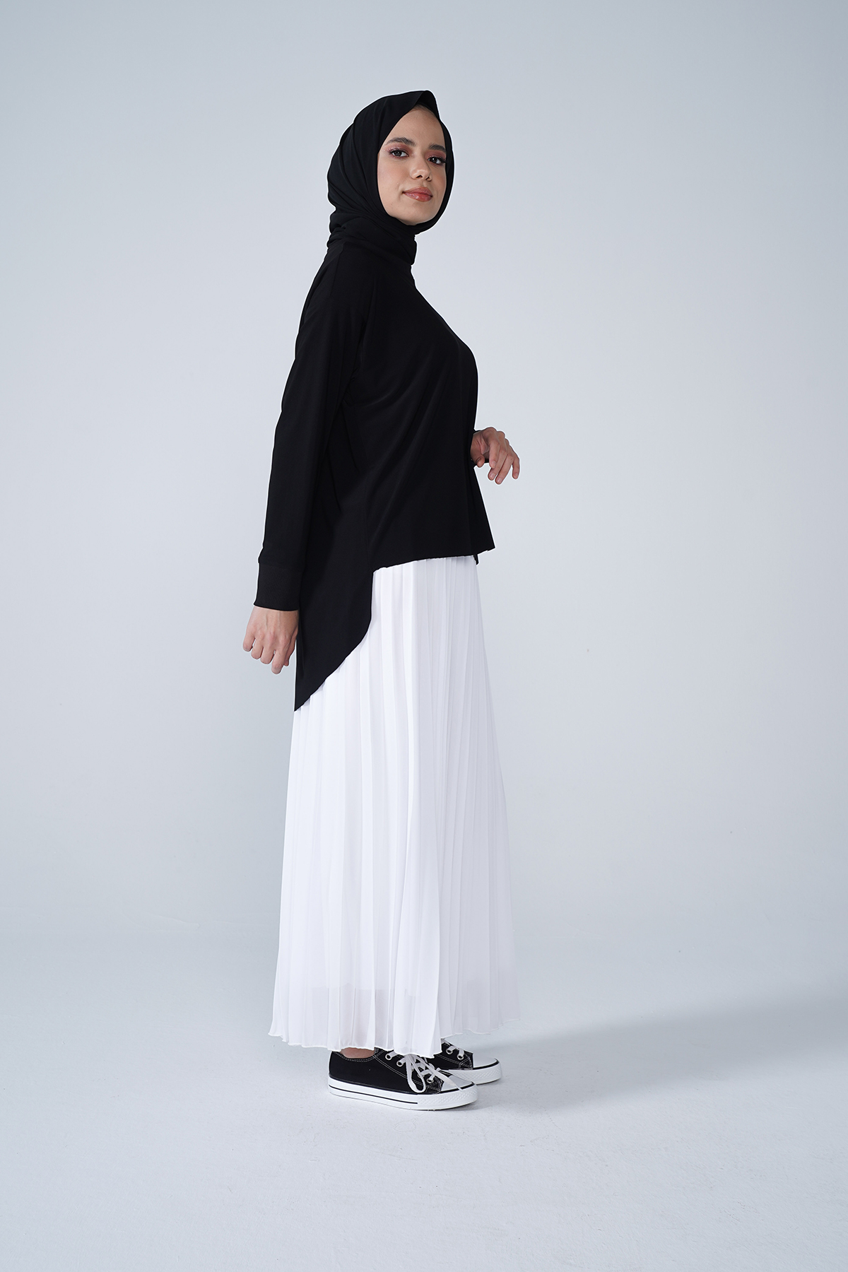 Şifon Astarlı Piliseli Etek Beyaz