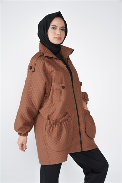 Bella Kapitone Kumaş Fermuar Ve Cep Detaylı Ceket Taba