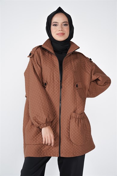 Bella Kapitone Kumaş Fermuar Ve Cep Detaylı Ceket