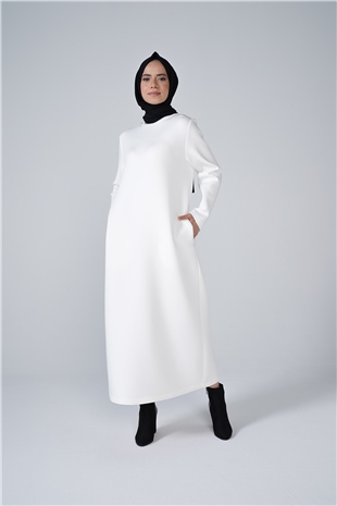 Cep Detaylı Puf Kumaş Uzun Elbise Beyaz