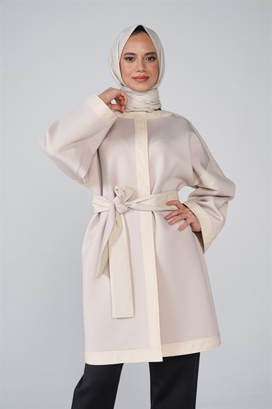 Juno Puf Kumaş Düz Yaka Kol Yaka Biye Detaylı Kemerli Ceket Taş