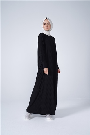 Kol Manşetli Bisiklet Yaka Piliseli Beyzi Uzun Elbise Siyah