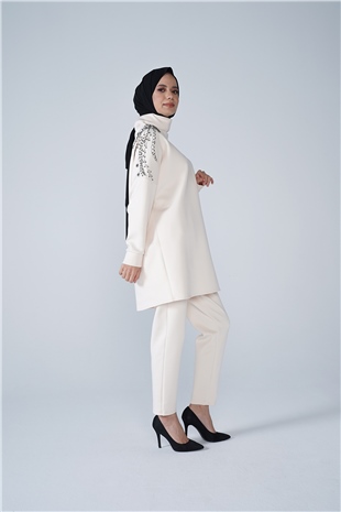 Omuz Taş İşlemeli Yüksek Yaka Diamond Tunik Vanilya