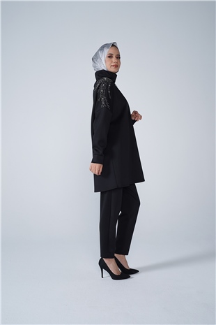 Omuz Taş İşlemeli Yüksek Yaka Diamond Tunik Siyah